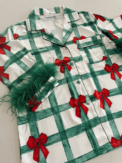Holiday Green Bows